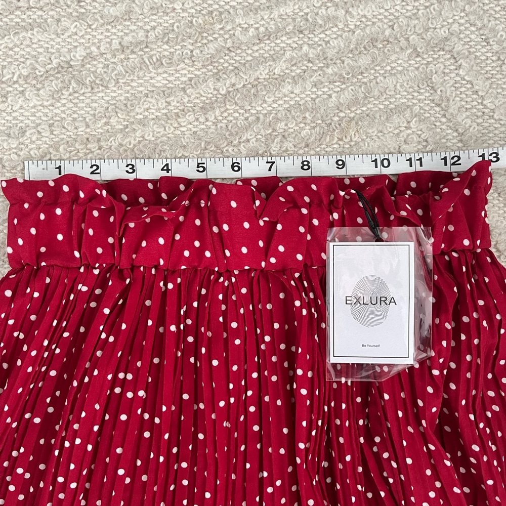 NWT red and white polka dot maxi skirt - Picture 6 of 6